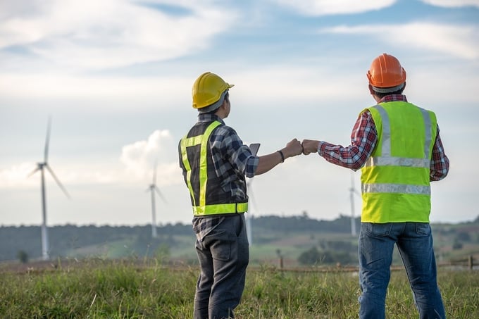 Comment l'utilisation des technologies de transmissions réseaux améliore-t-elle la gestion des parcs éoliens ?