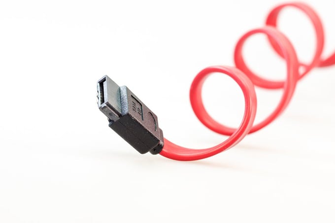 Clé USB infectée, ATTENTION DANGER !